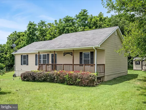 451 N SUMMIT AVE, Woodstock, VA 22664