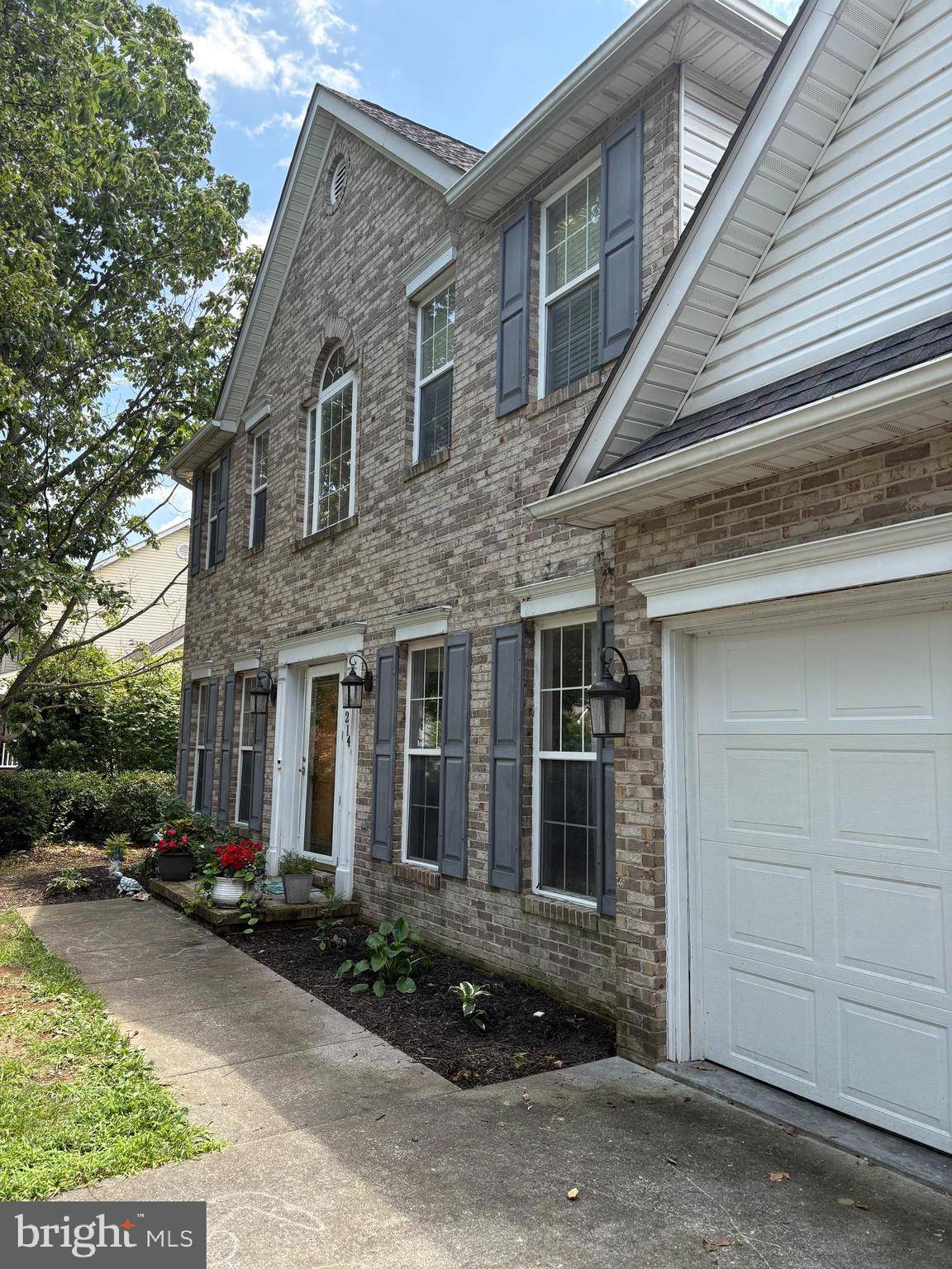 Winchester, VA 22602,214 CAVALRY DR