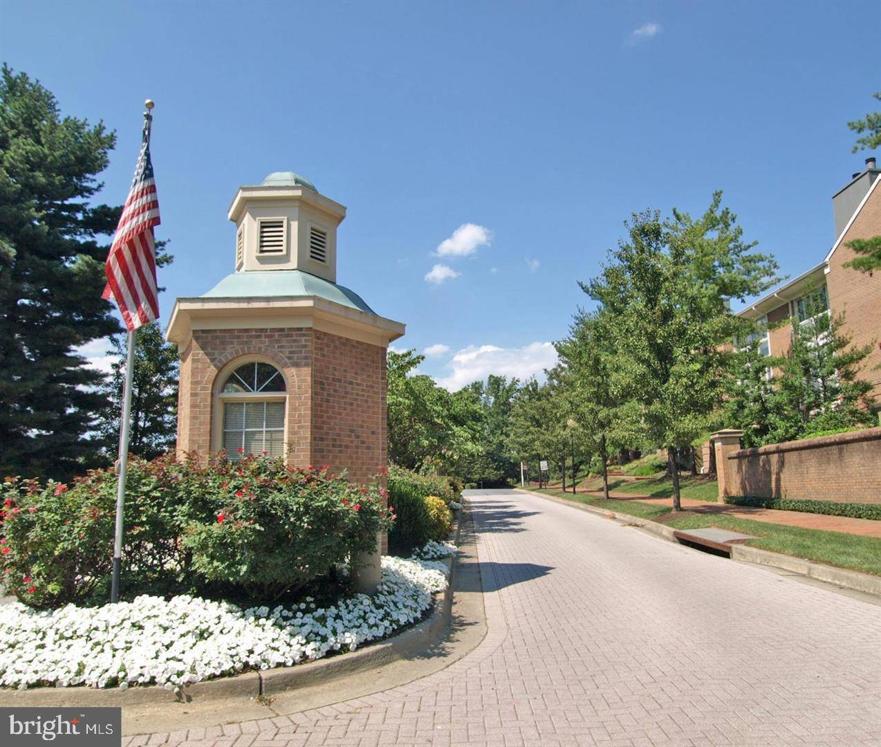 North Bethesda, MD 20852,10912 BREWER HOUSE RD