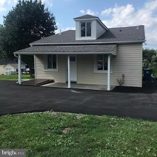 Hummelstown, PA 17036,218 N RAILROAD ST