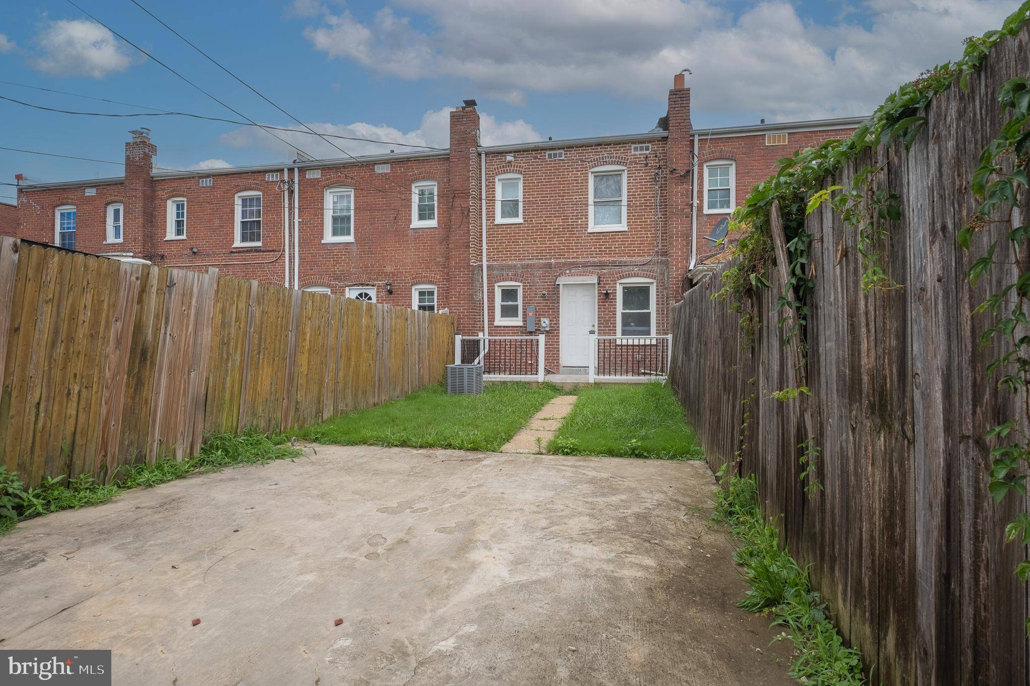 Baltimore, MD 21225,621 WOOD ST