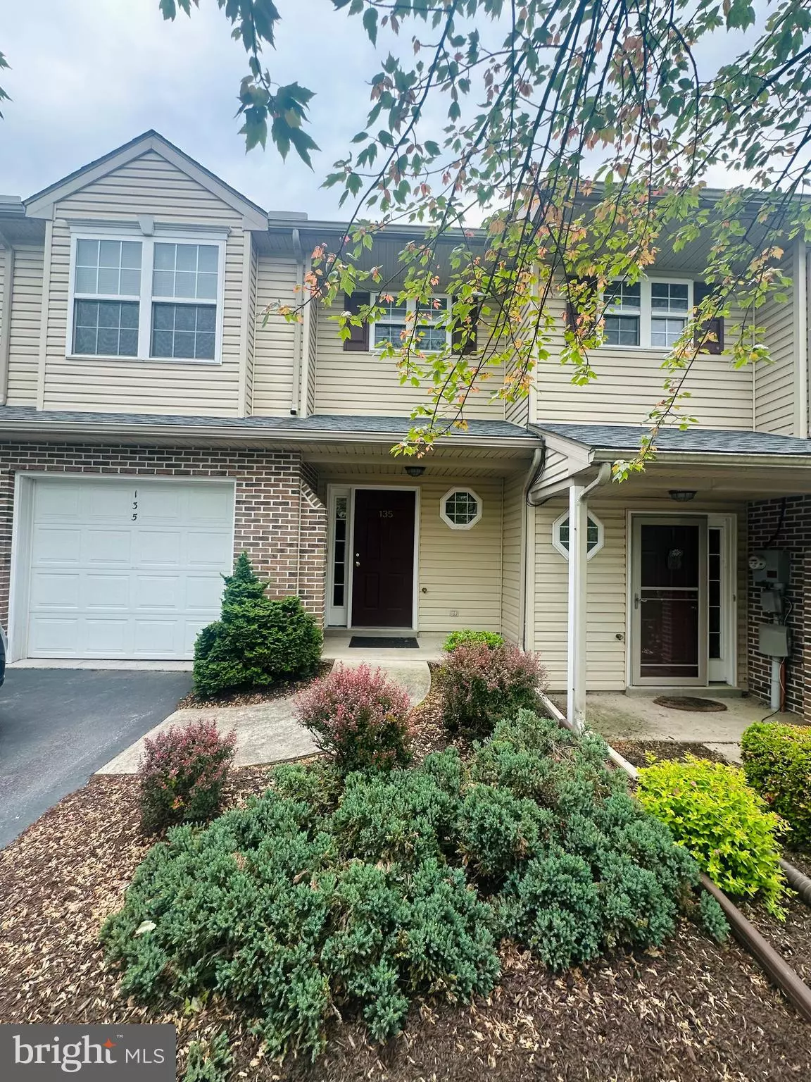 Hummelstown, PA 17036,135 CARDINAL LN