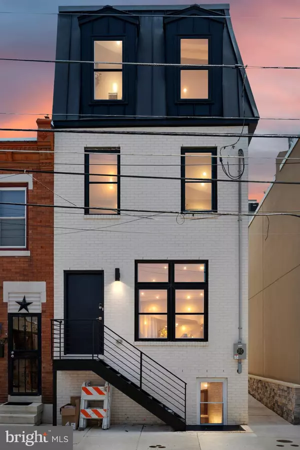 3077 SALMON ST, Philadelphia, PA 19134