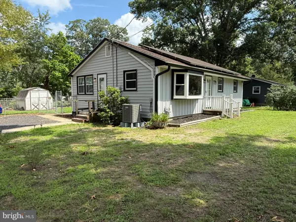 Millville, NJ 08332,447 MANOR AVE