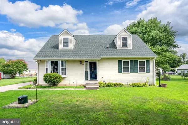 23 S BAY CIR S, Dover, DE 19904