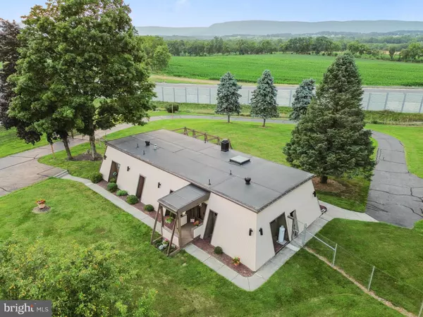 Carlisle, PA 17015,2113 NEWVILLE RD