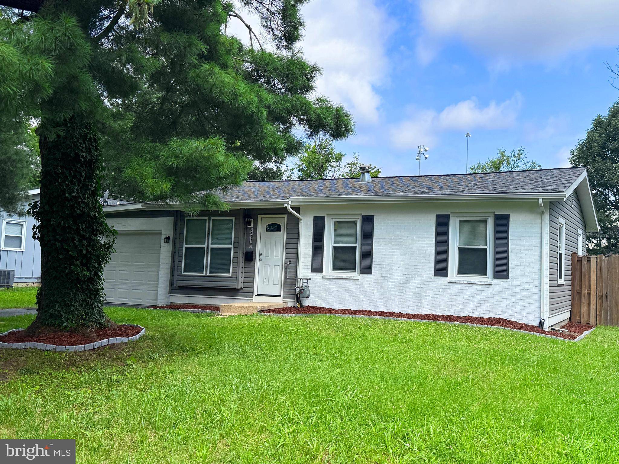 6610 STAGECOACH ST, Springfield, VA 22150