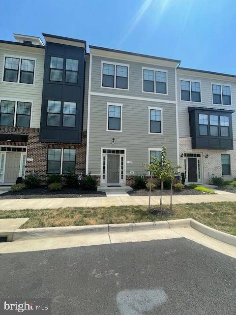 303 WILLIS ST, Fredericksburg, VA 22401