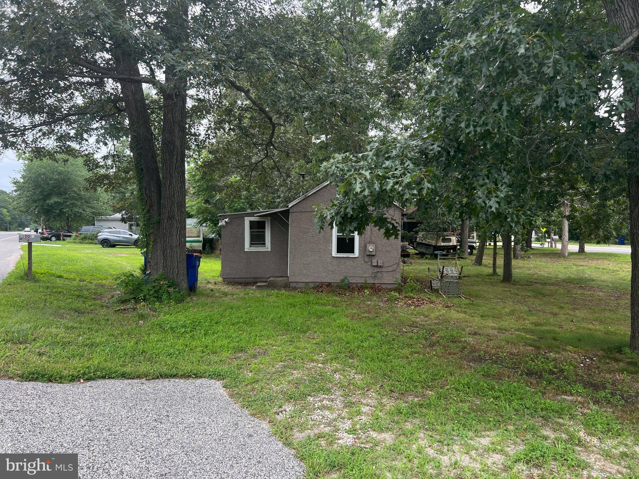 Millville, NJ 08332,100 W BUCKSHUTEM RD W