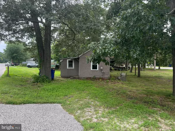 Millville, NJ 08332,100 W BUCKSHUTEM RD W