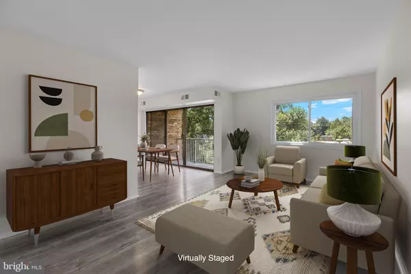 Falls Church, VA 22042,8001 CHANUTE PL #15