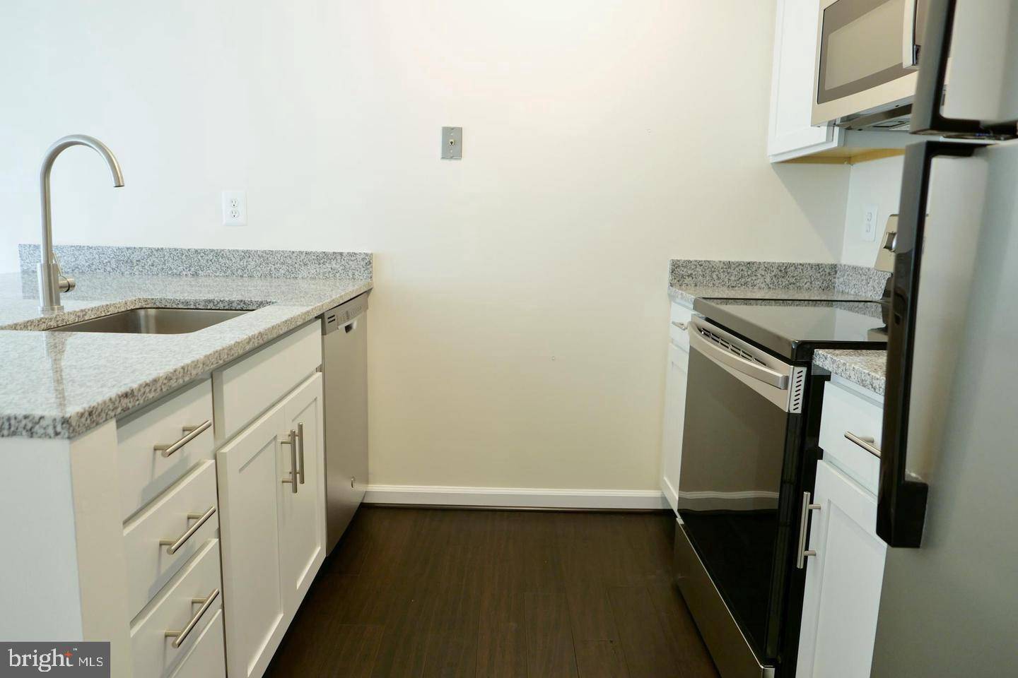 Leesburg, VA 20176,74 HANCOCK PL NE