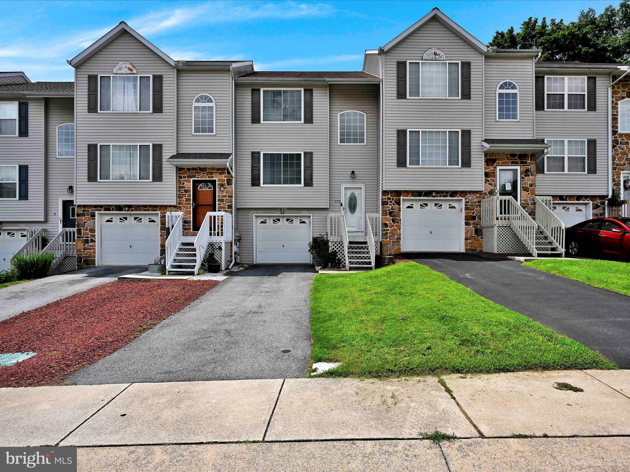Lebanon, PA 17042,172 RIDERS WAY