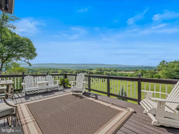 Berkeley Springs, WV 25411,157 TOP MEADOW LN