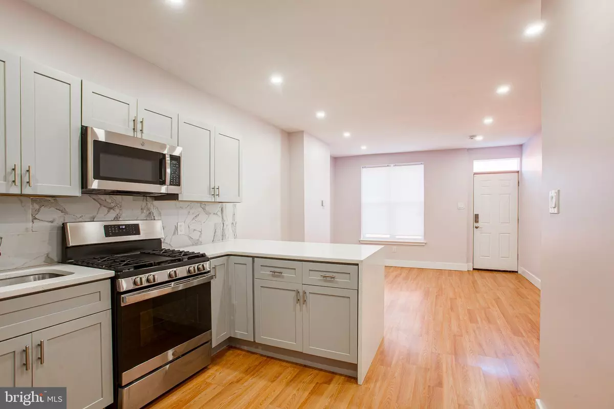 Philadelphia, PA 19121,1317 N MYRTLEWOOD ST