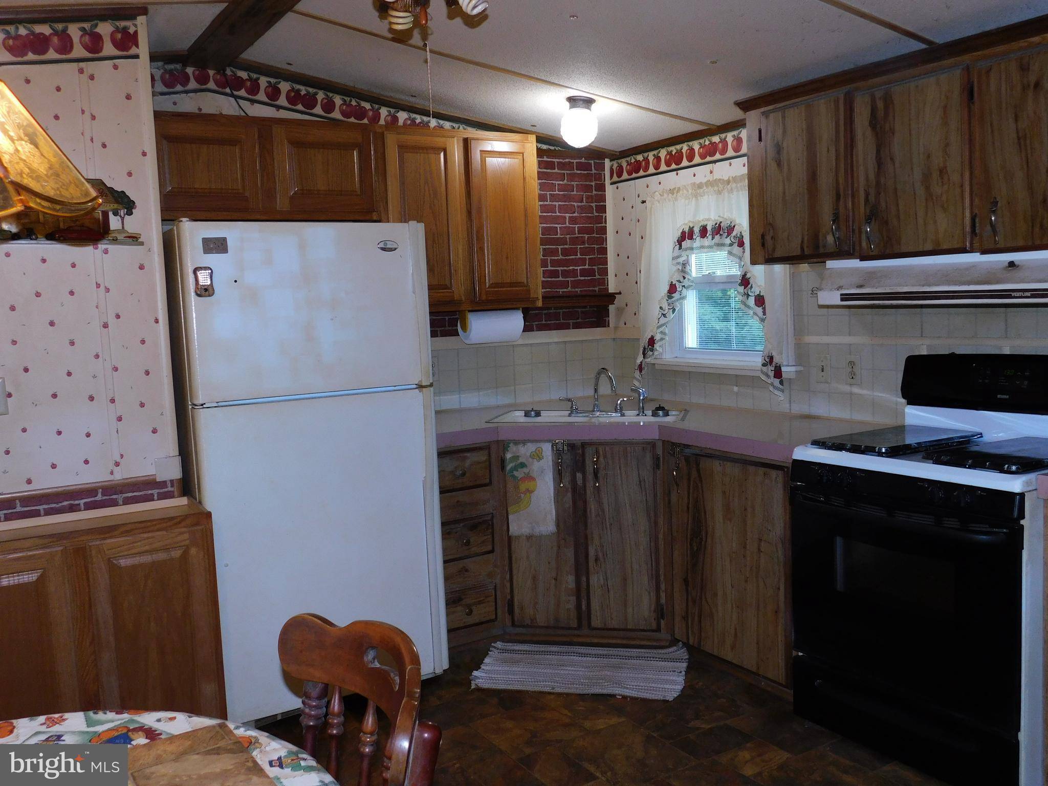 Thompsontown, PA 17094,65 BENNER'S MOBILE COURT