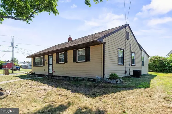 Bellmawr, NJ 08031,435 FLANDERS RD