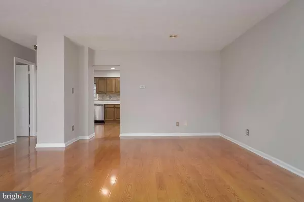 Baltimore, MD 21234,13 CARRIAGE WALK CT
