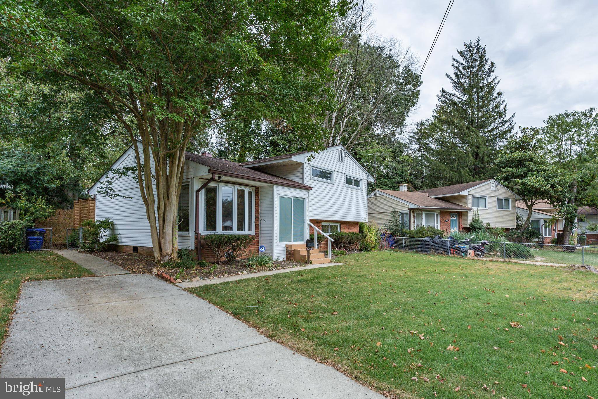 Rockville, MD 20853,12909 GRENOBLE DR