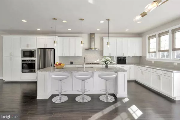 Ellicott City, MD 21043,5961 GLEN WILLOW WAY