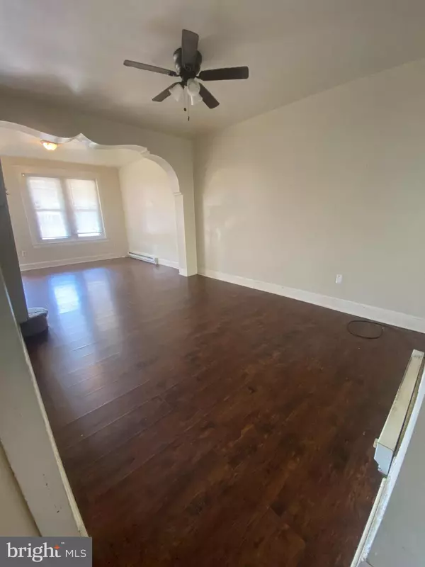 Philadelphia, PA 19140,3458 N BODINE ST