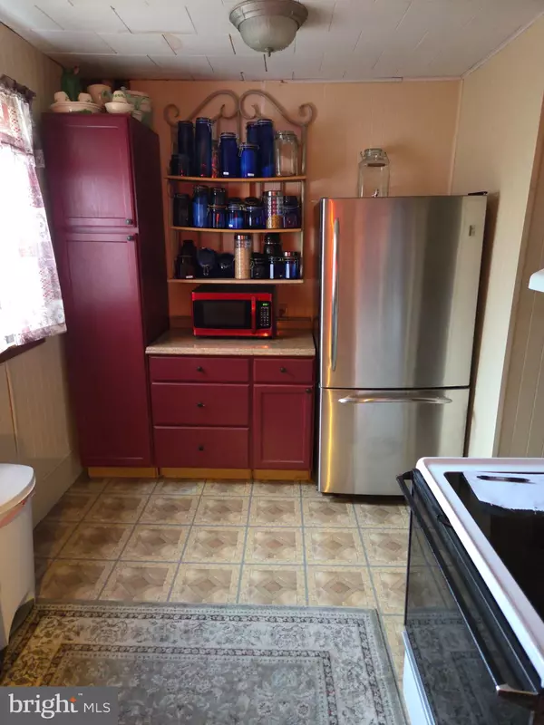 Lykens, PA 17048,428 MAIN ST