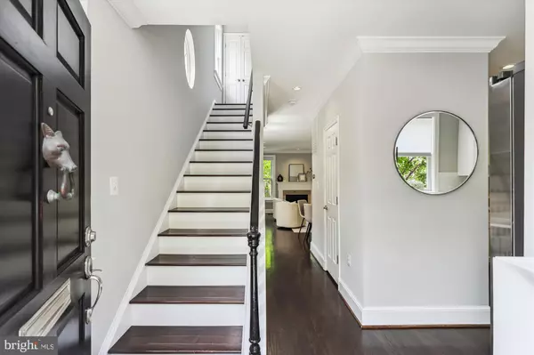 Washington, DC 20007,1406 FOXHALL RD NW