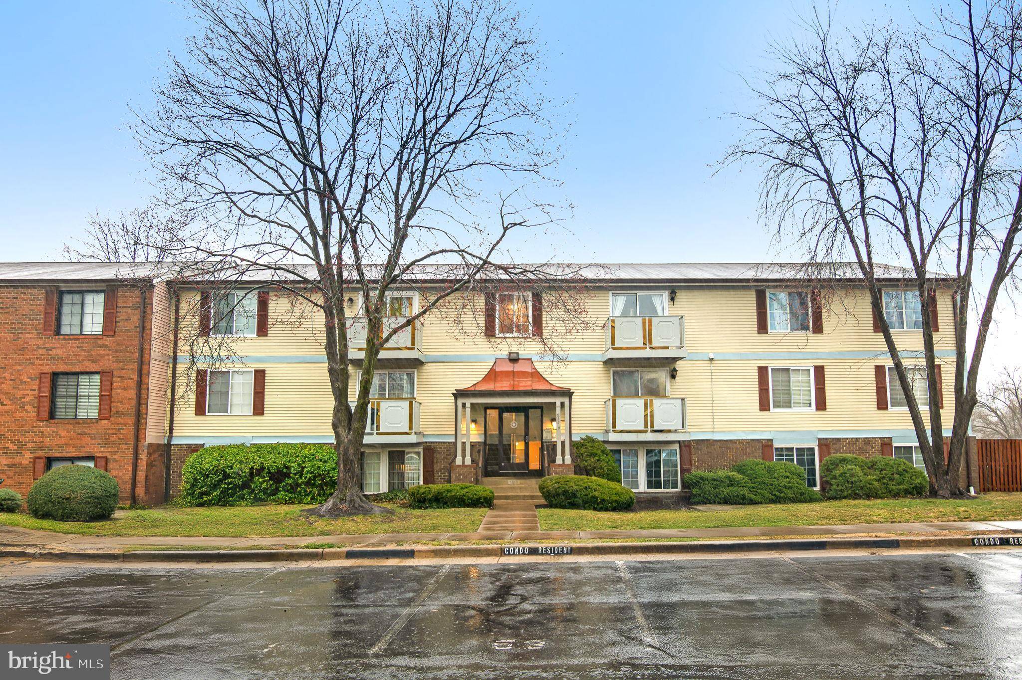 8380-J BROCKHAM DR #29/80J, Alexandria, VA 22309