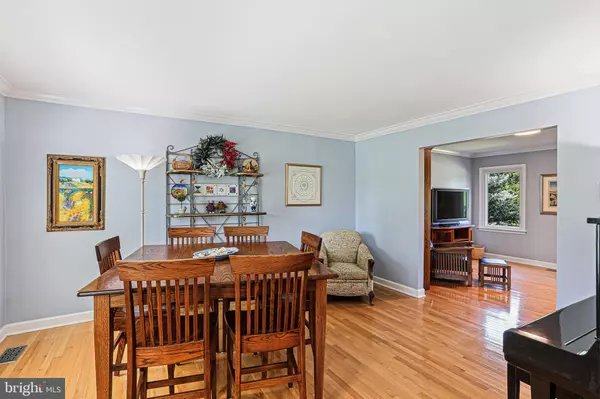 Laurel, MD 20723,8668 FELSVIEW DR