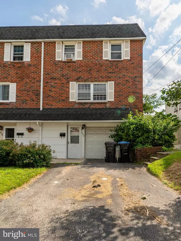 632 CAROLINE DR, Norristown, PA 19401