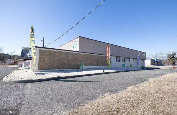 Vineland, NJ 08360,2242 S DELSEA DR