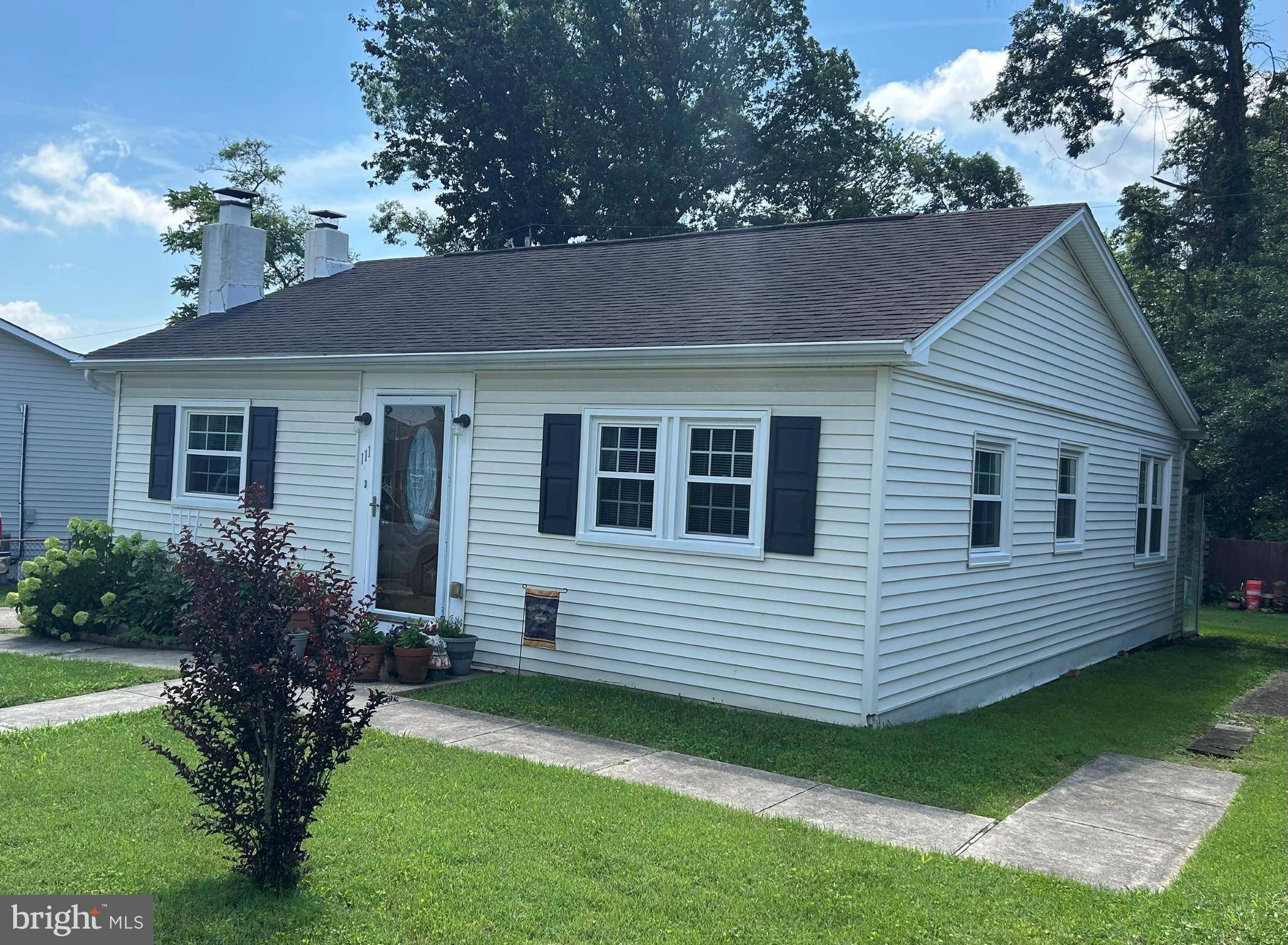 111 COMPASS RD, Baltimore, MD 21220