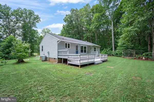 Cumberland, VA 23040,113 STONEY POINT RD