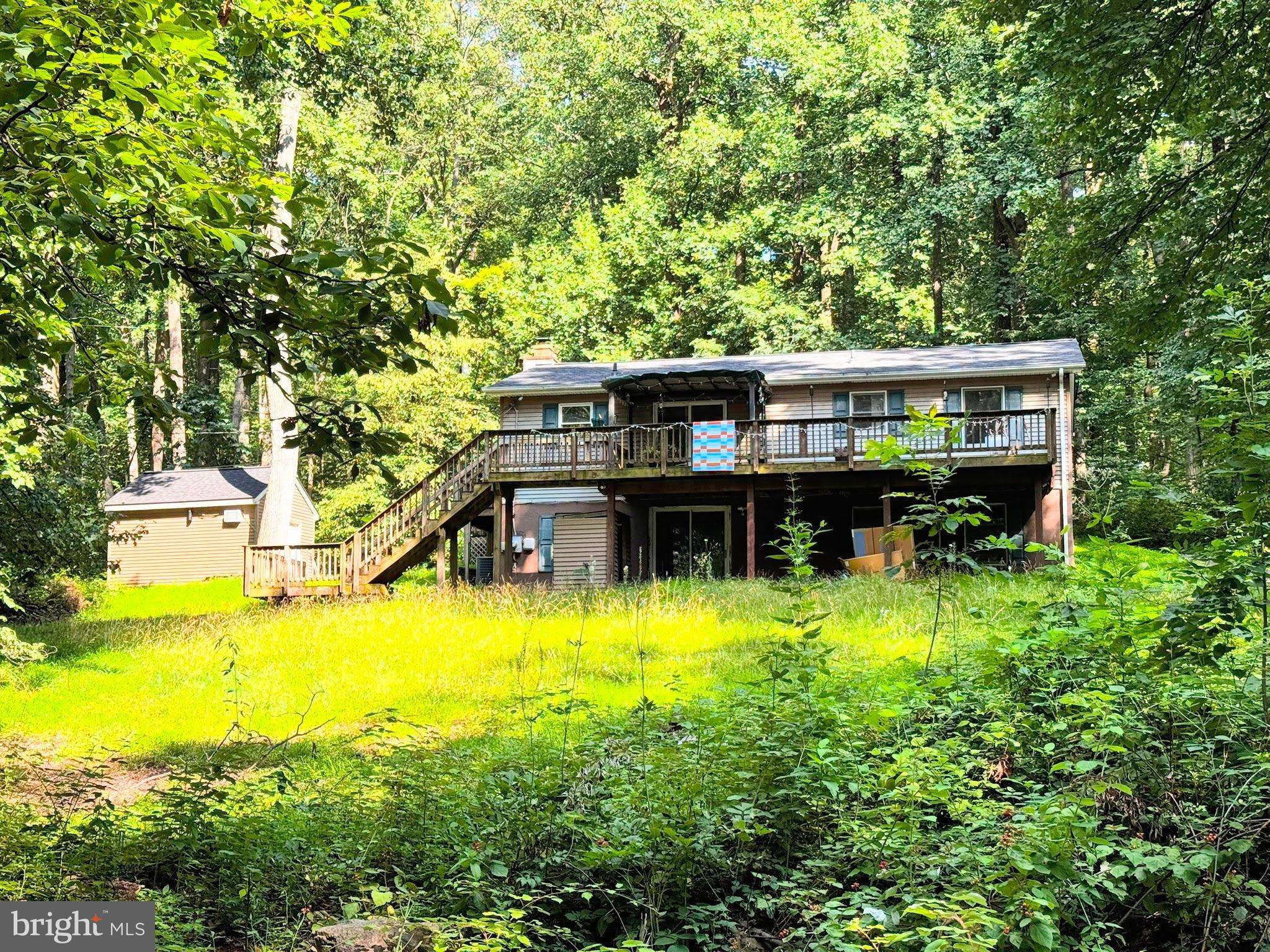 28 HENRY WAY, Linden, VA 22642