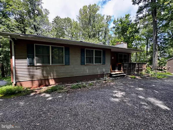 Linden, VA 22642,28 HENRY WAY