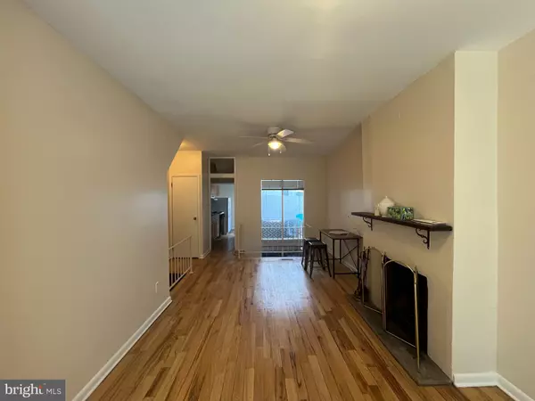 Philadelphia, PA 19146,1512 NAUDAIN ST #1ST FLOOR