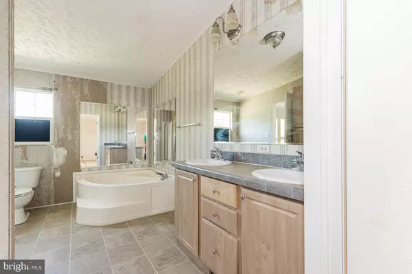 Fredericksburg, VA 22406,2 PADDOCK LN