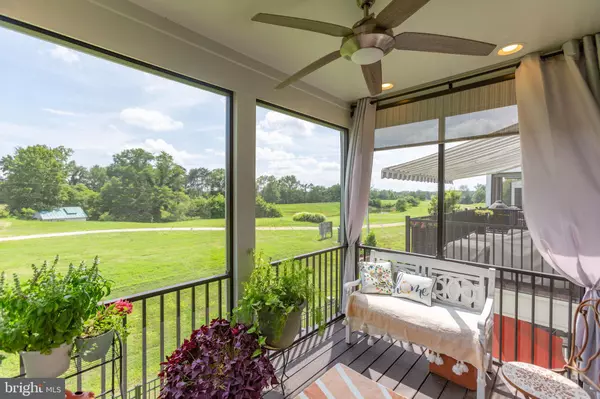 Woodbridge, VA 22191,609 ANGELFISH WAY