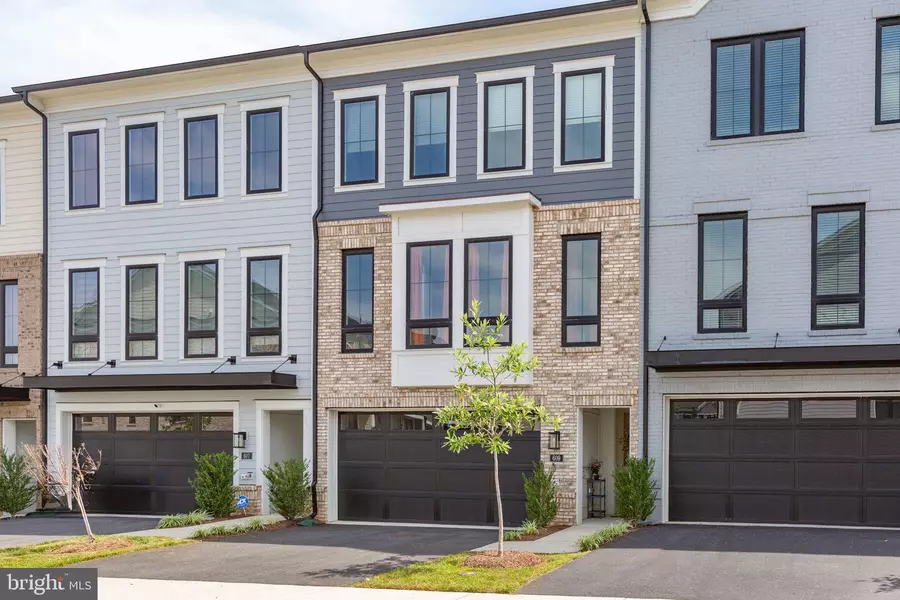 609 ANGELFISH WAY, Woodbridge, VA 22191