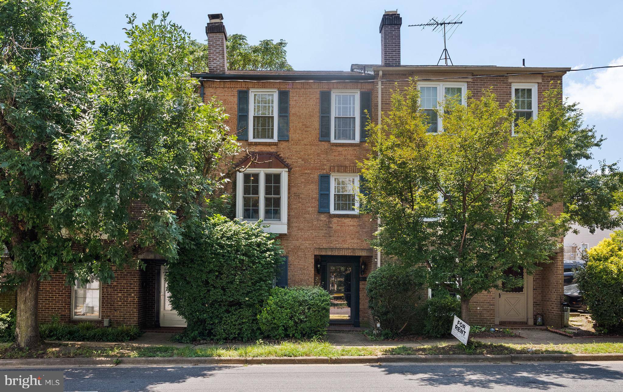 Alexandria, VA 22314,804 GIBBON ST