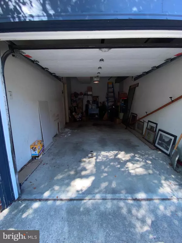 Philadelphia, PA 19130,2045 NORTH ST