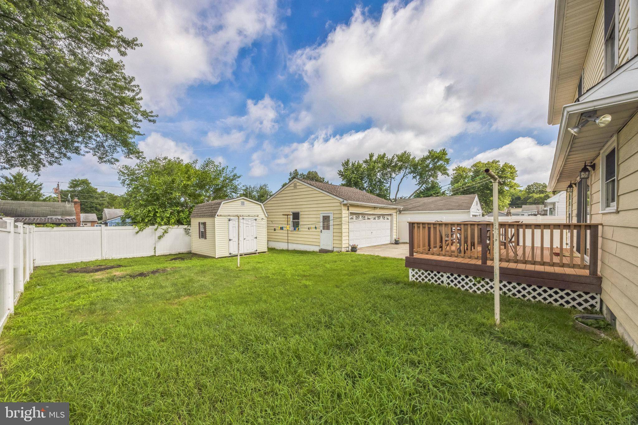 West Deptford, NJ 08096,1173 LAWNTON AVE