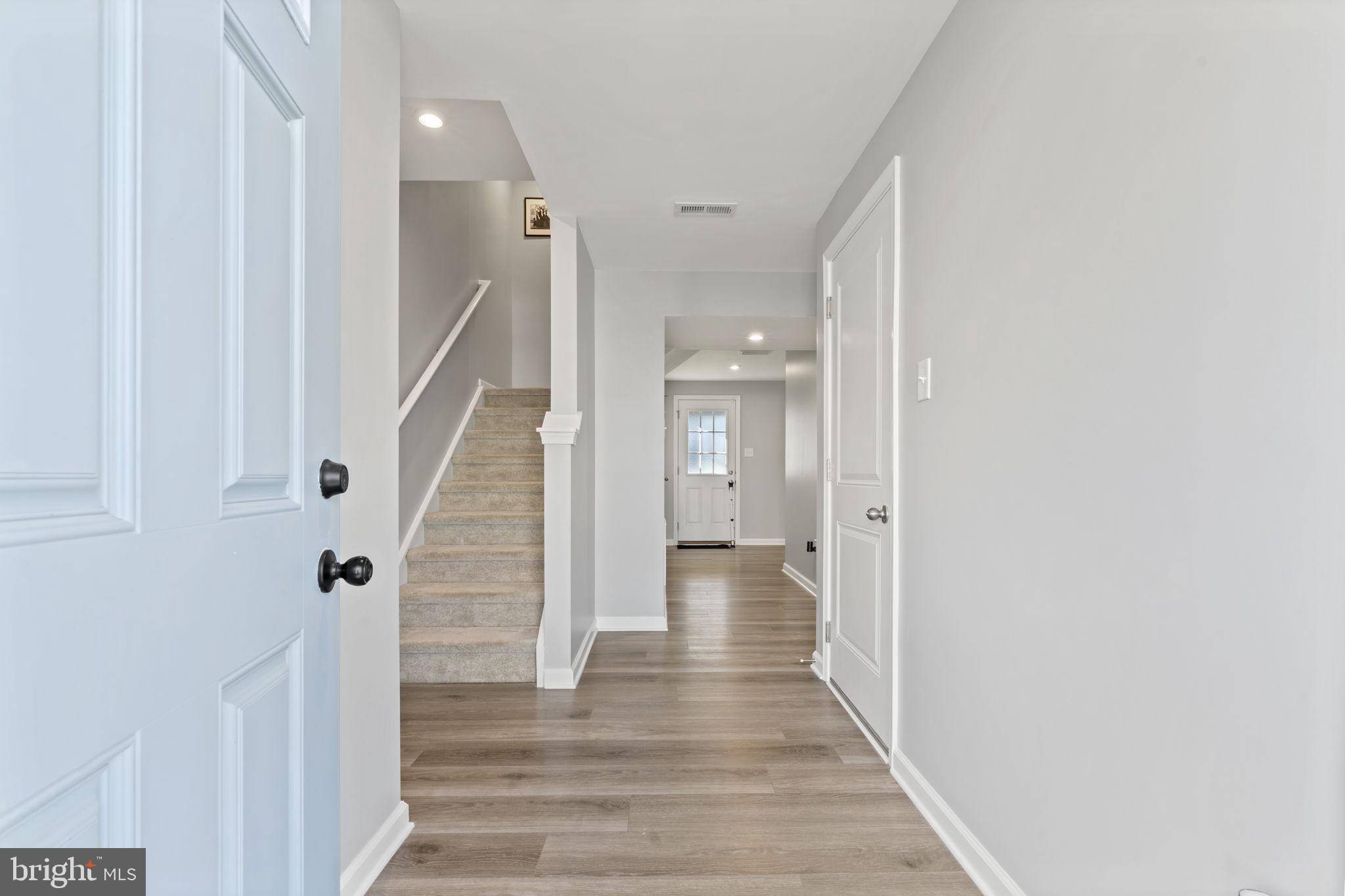 Beverly, NJ 08010,25-L WENDOWSKI ST