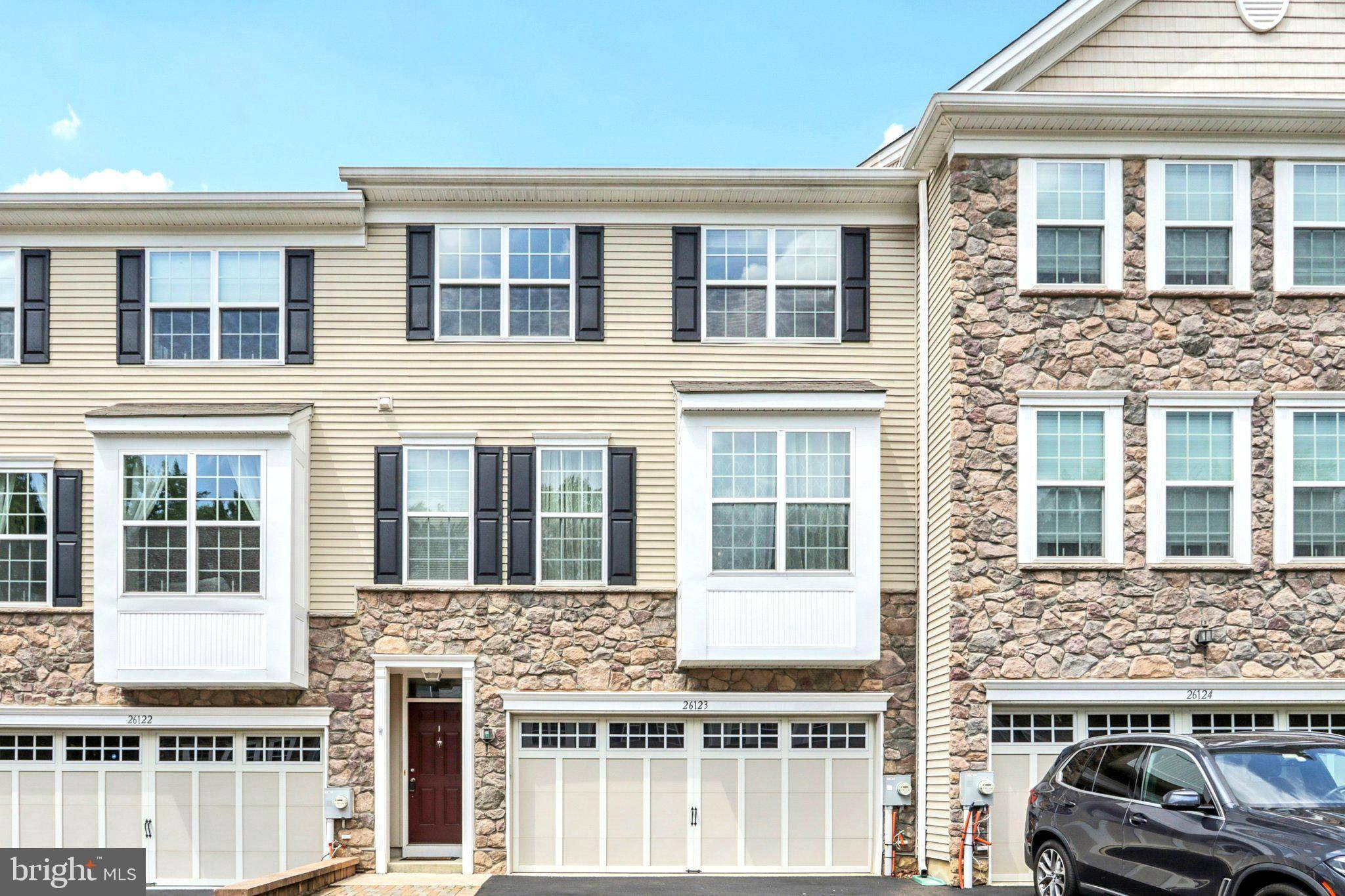 26123 HICKORY LN, Langhorne, PA 19047