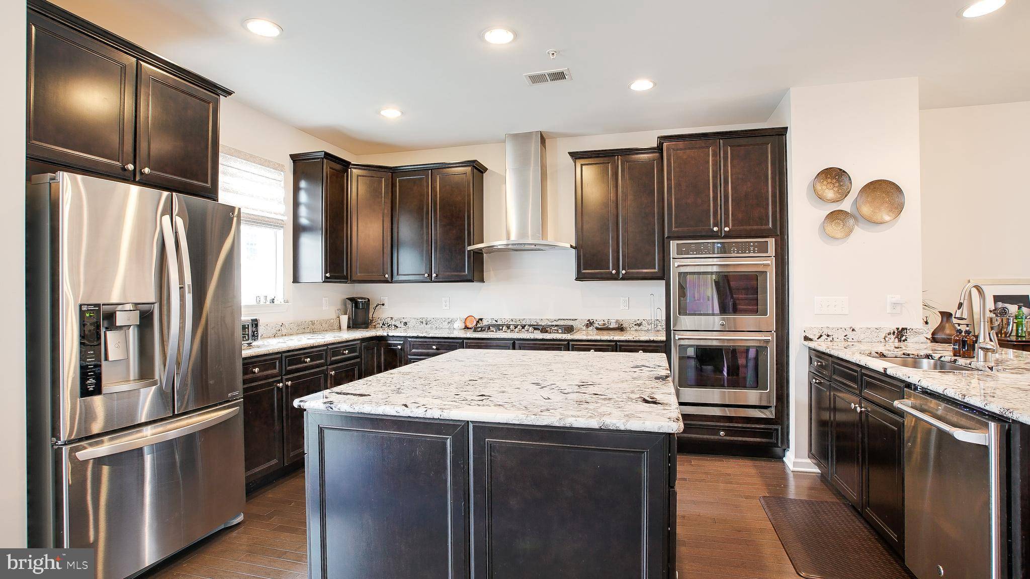 Langhorne, PA 19047,26123 HICKORY LN