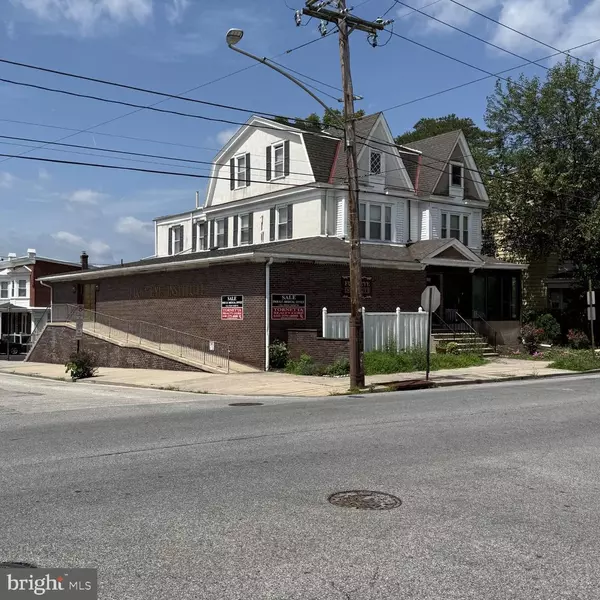 100-102 W FORNANCE ST, Norristown, PA 19401