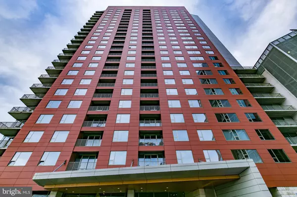 Wilmington, DE 19801,105-UNIT CHRISTINA LANDING DR #904
