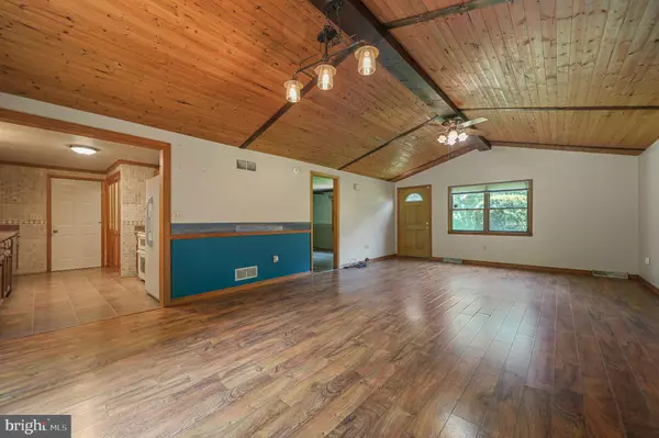 Felton, DE 19943,865 BARNEY JENKINS RD