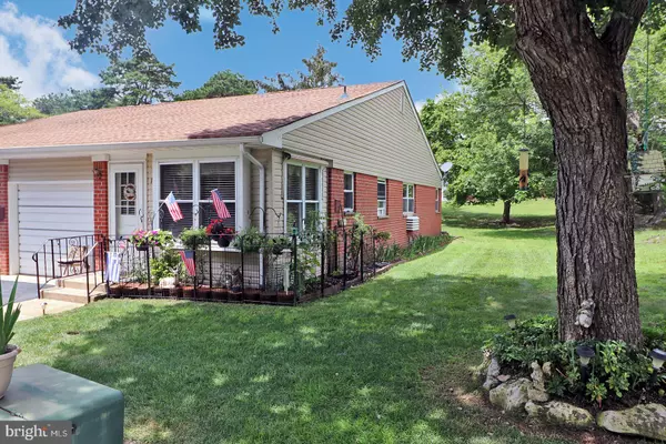 Whiting, NJ 08759,107 COSTITUTION BLVD #B