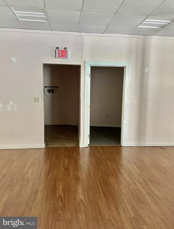 Flourtown, PA 19031,1140 BETHLEHEM PIKE